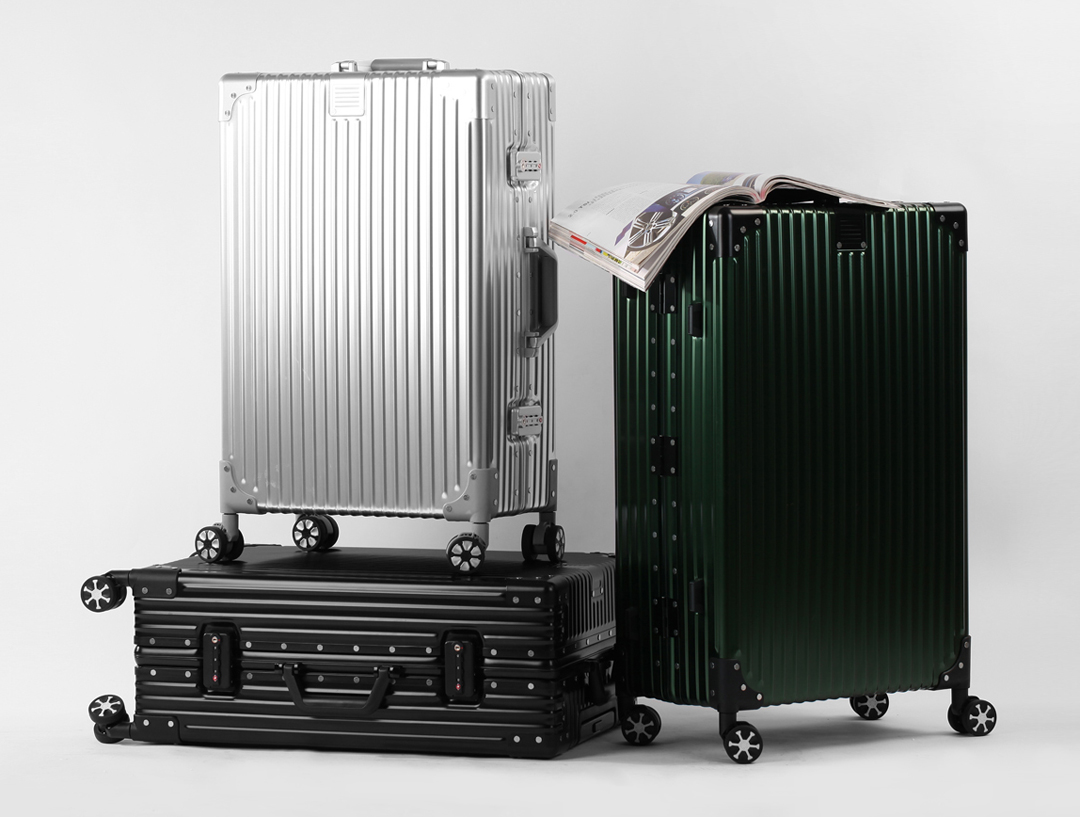 Roka aluminium luggage factory,aluminum suitcase factory,China aluminum luggage,aluminum luggage manufacturer,aluminum suitcase manufacturer,hardshell aluminum luggage,hardshell aluminum suitcase,aluminum koffer,aluminum koffer trolley,aluminum baggage